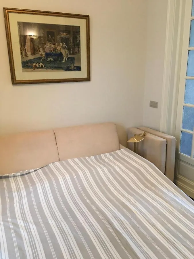A Home With A Heart Ostend Apartment